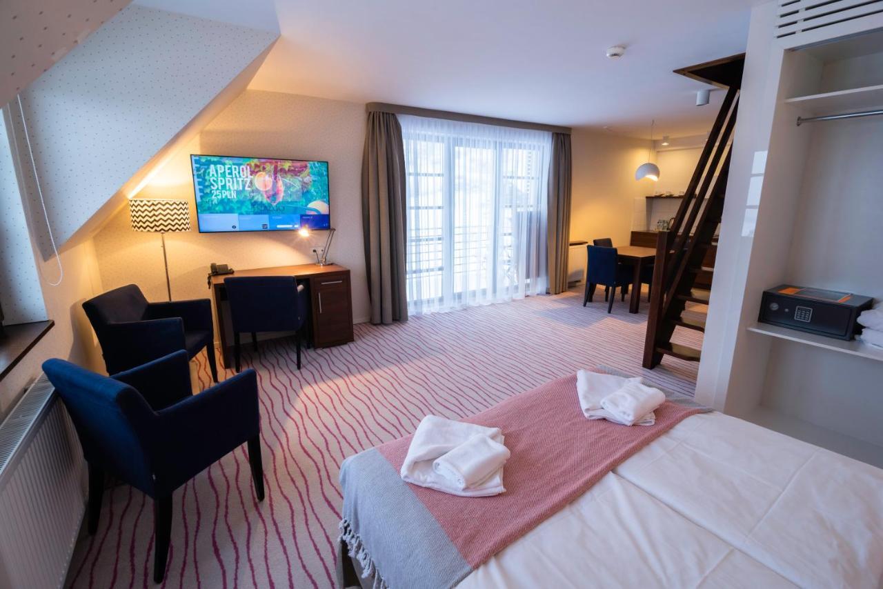 Aparthotel Flinski Sport & Spa Свєрадув-Здруй Екстер'єр фото